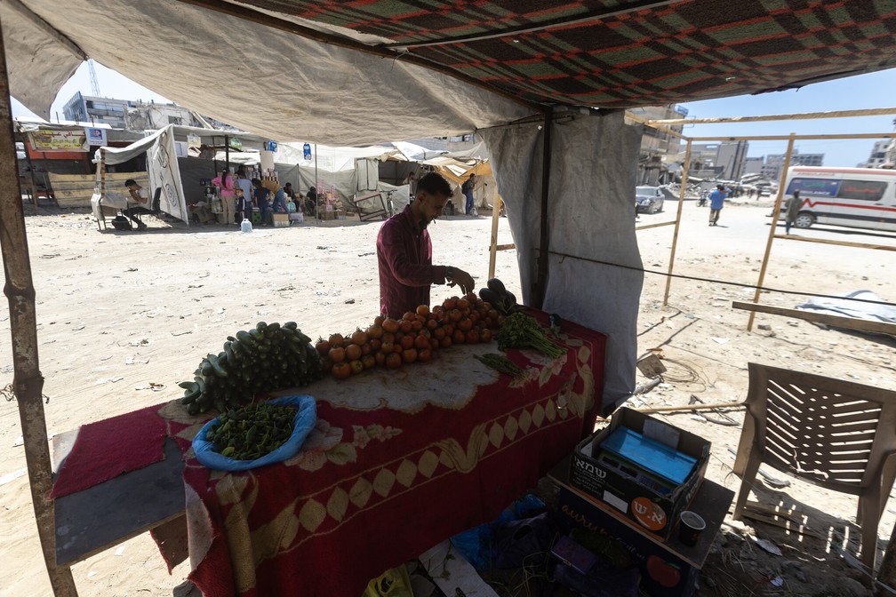 Mercado em Gaza — Foto: Saher Alghorra / The New York Times