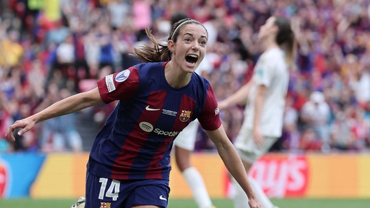 Com gols de Bonmatí e Putellas, Barcelona vence o Lyon e conquista o tricampeonato da Champions League feminina