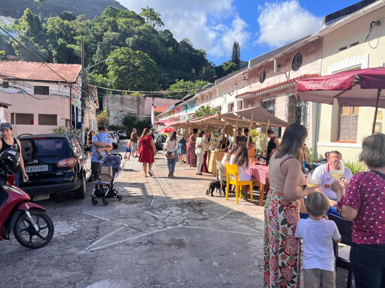Em uma rua sem saída, Prosa na Cozinha, da chef Manu Zappa, abriga aulas de culinária e feiras de pequenos produtores — Foto: Divulgação