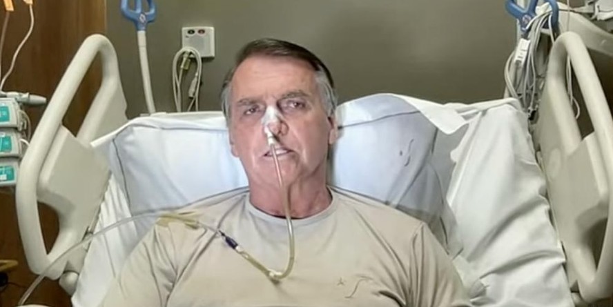 O ex-presidente Jair Bolsonaro, em entrevista realizada durante internação