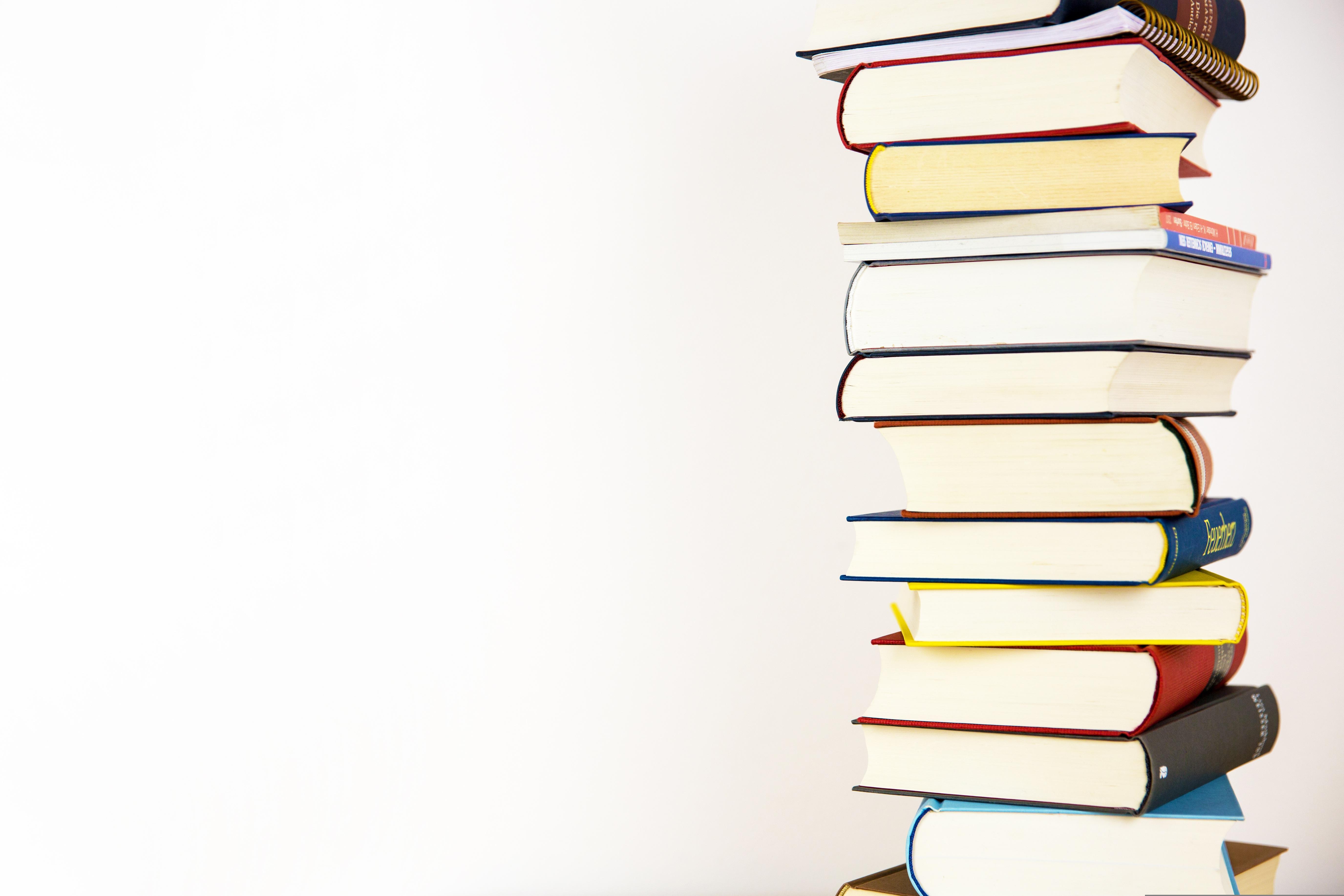 Venda de direitos de livros brasileiros tem salto milionário exterior - QTU Questões do Universo