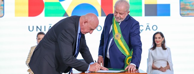 Presidente Lula empossa novos Ministros de Estado. – General Marco Edson Gonçalves Dias assumiu como Ministro do Gabinete de Segurança Institucional (GSI). O órgão era   — Foto: Ricardo Stuckert