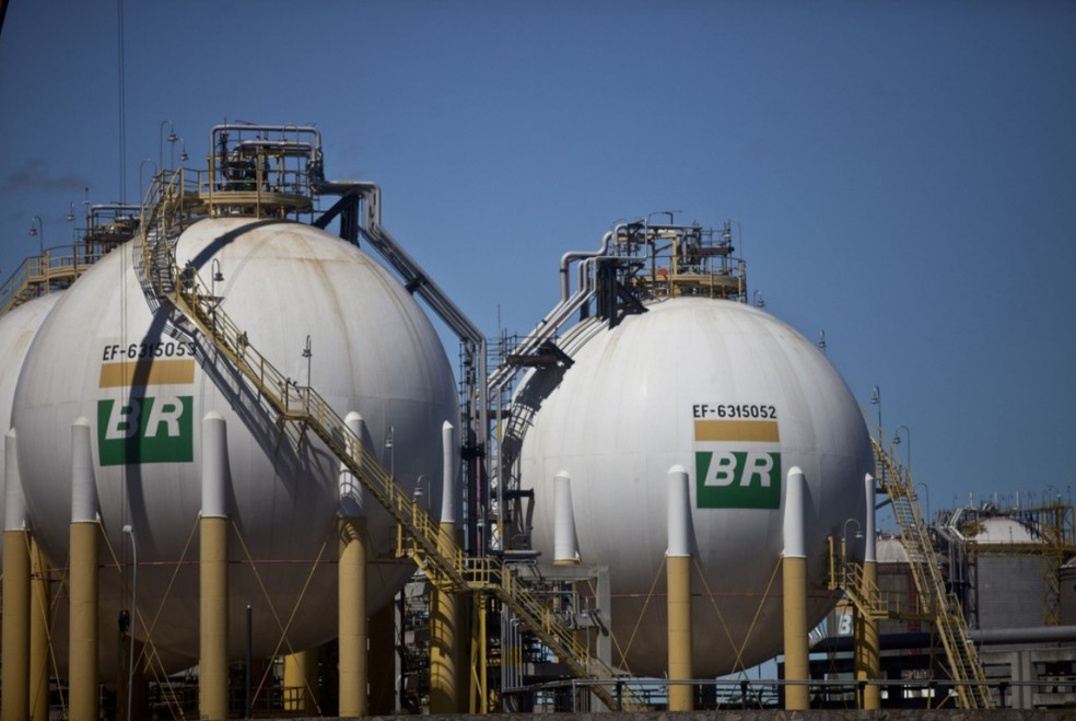  Tanques de gás da Petrobras — Foto: Dado Galdieri/Bloomberg News