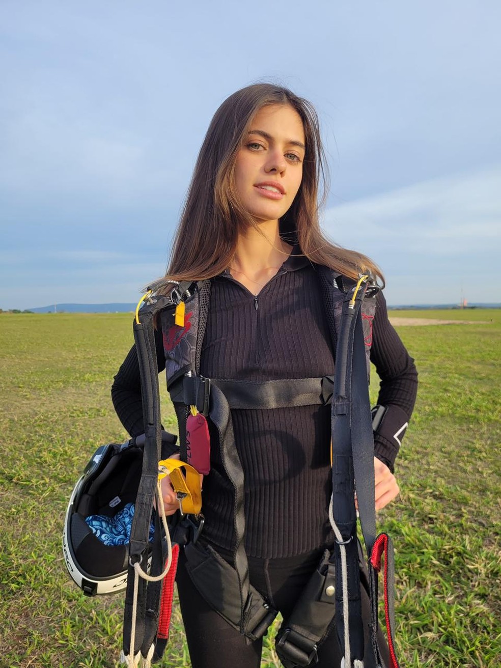 sara-vidal-vive-novo-momento-na-carreira-e-abre-rotina-entre-moda-e