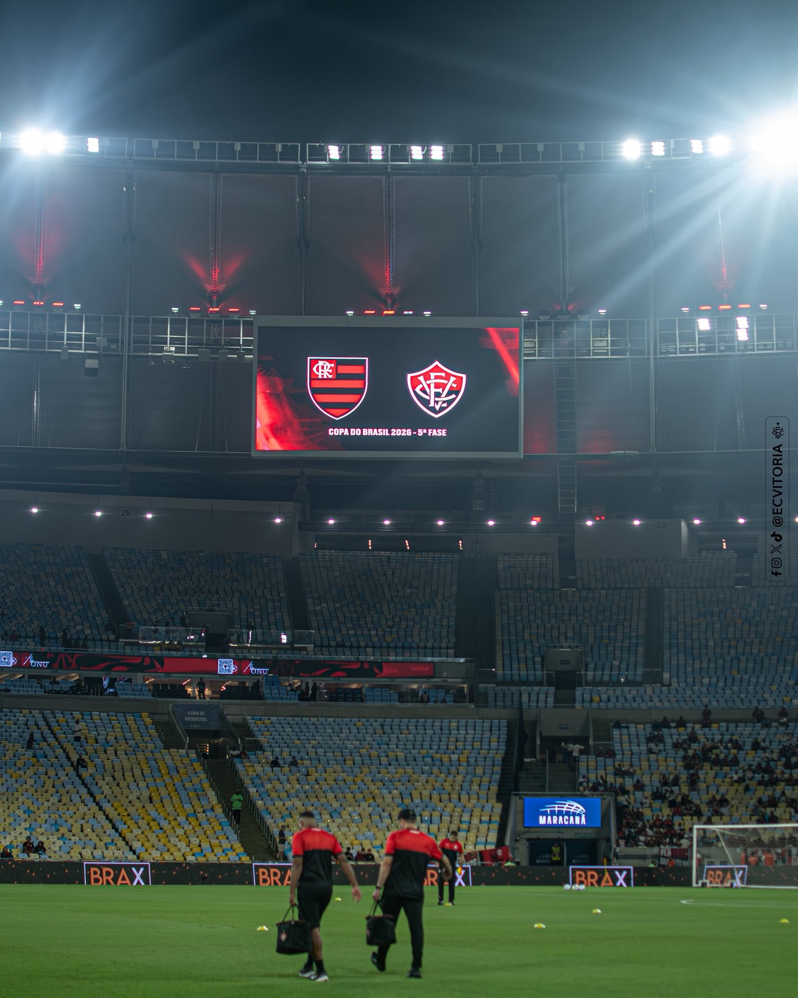 Presidente do Vitória diz que protestará na CBF por conta de  arbitragem em jogo contra o Flamengo