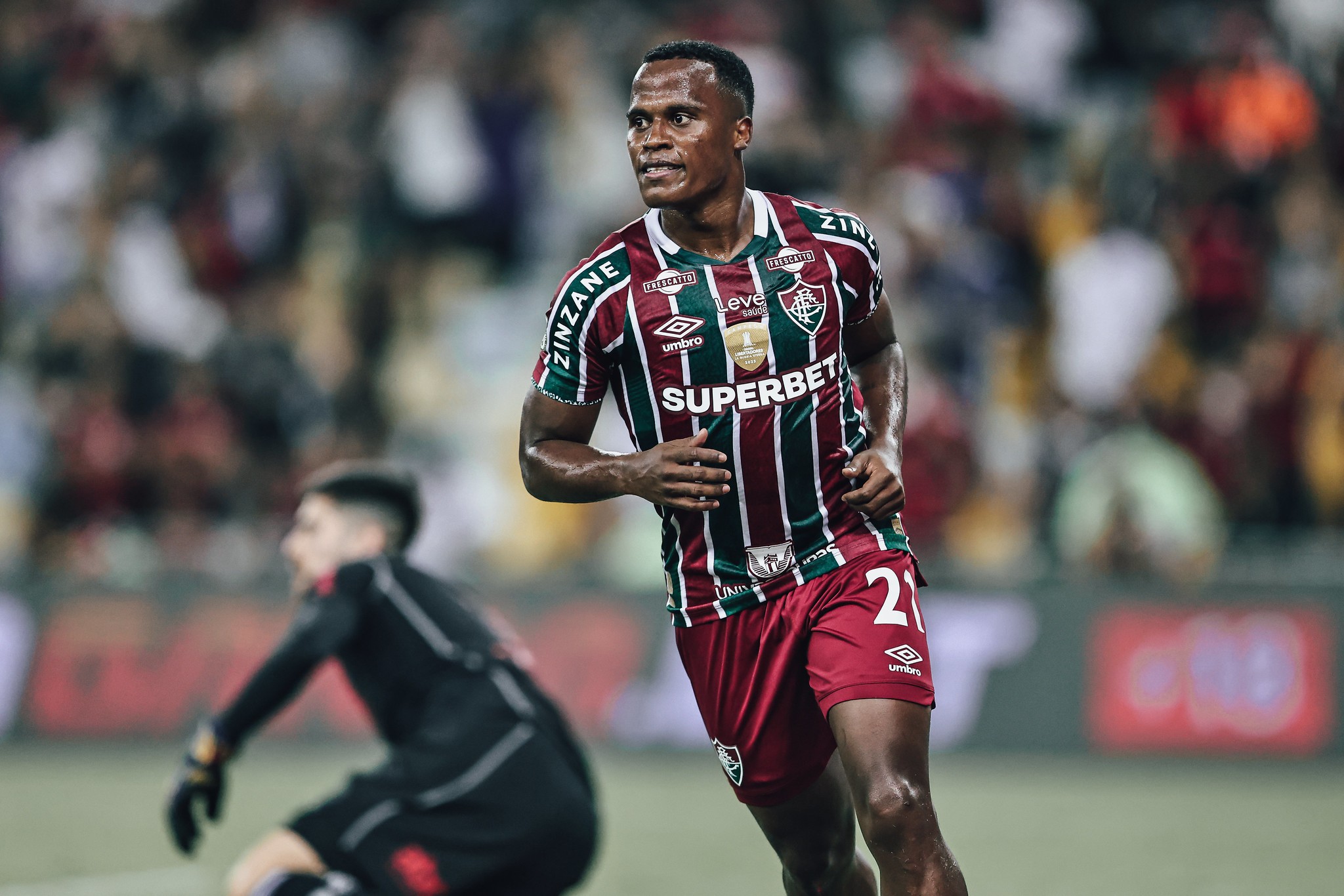 Fluminense não tem interesse em negociar Arias para clubes do futebol brasileiro