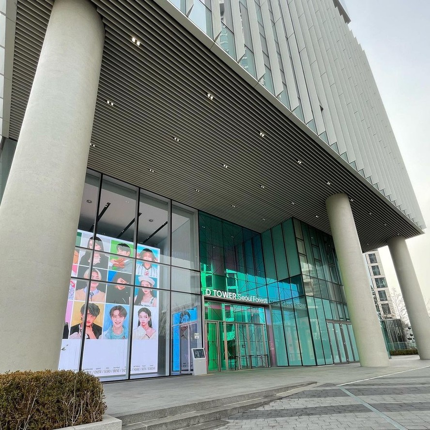 Fachada de prédio da SM Entertainment em Seul