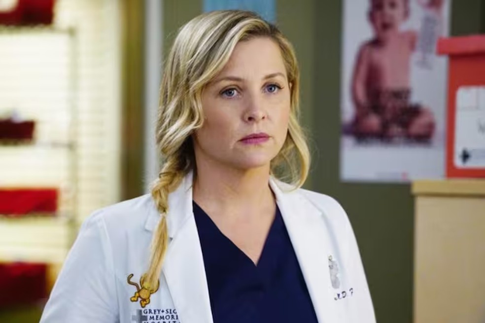 Jessica Capshaw, como Arizona Robbins — Foto: Pinterest
