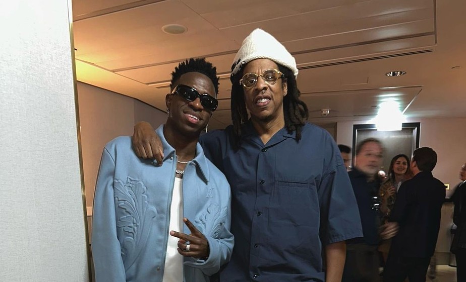 Rapper Jay-Z planeja comprar time de futebol inglês Tottenham