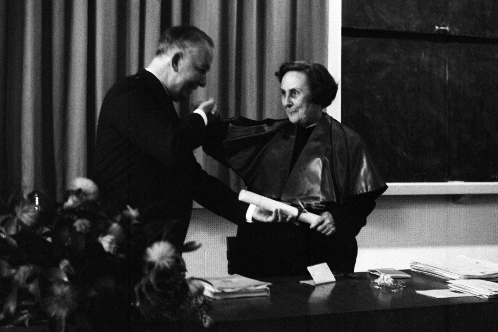 Bertha Lutz, em agosto de 1965, recebeu o título de professora emérita da Universidade Federal do Rio de Janeiro (UFRJ) — Foto: Arquivo/Agência O Globo