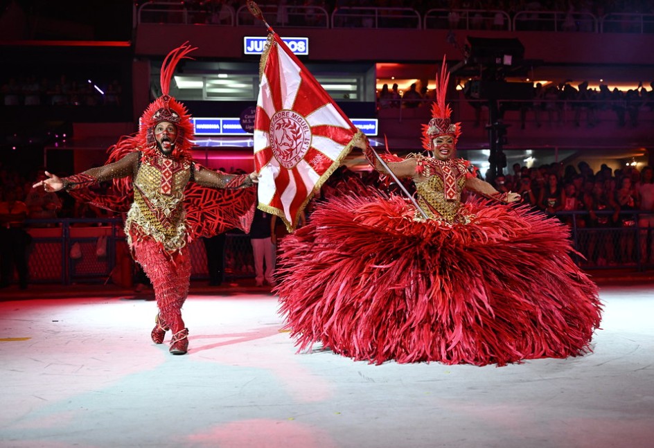 Desfile da Unidos de Padre Miguel — Foto: Alex Ferro/Riotur