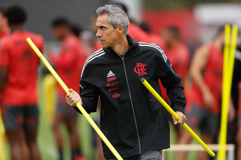 Paulo Sousa foi técnico do Flamengo de dezembro de 2021 a julho de 2022 — Foto: Divulgação
