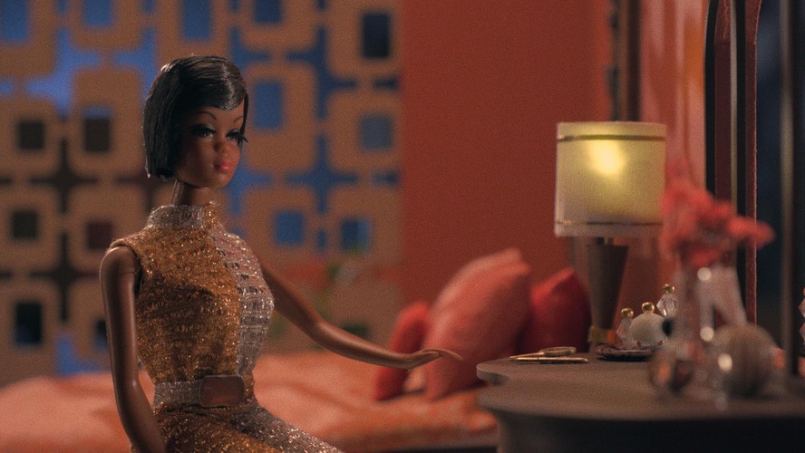 Como a Barbie nasceu: a verdadeira história por trás do fenômeno plástico 