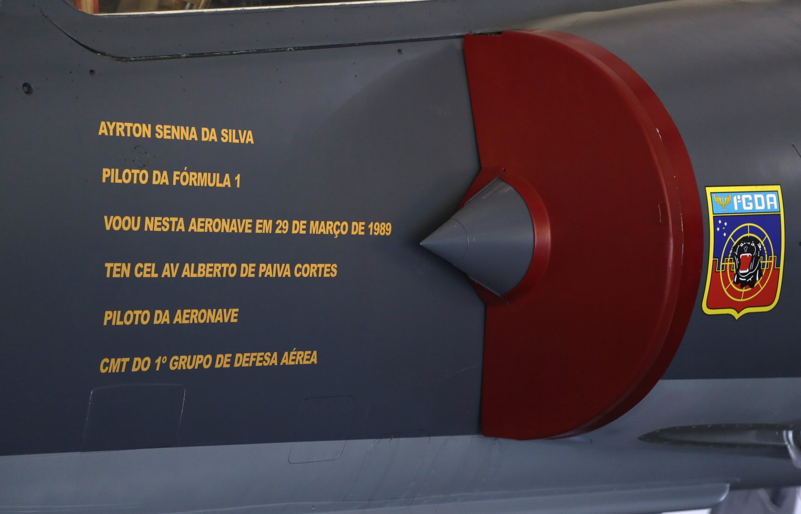 Uma curiosidade: aeronave na qual Ayrton Senna voou — Foto: Fário Rossi