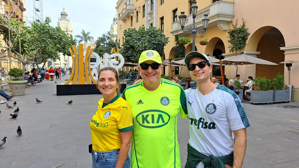 Maurício Haddad e a família palmeirense na final da Libertadores — Foto: Davi Ferreira