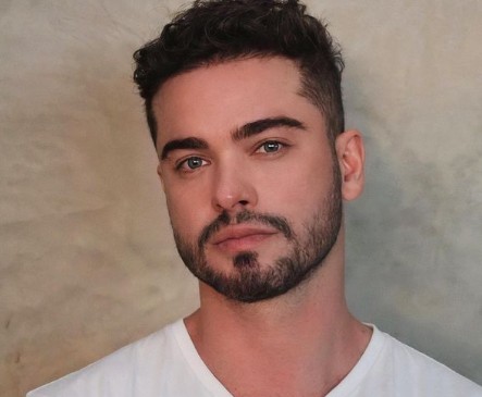 O ator Sidney Sampaio — Foto: Léo Ornelas/Reprodução Instagram