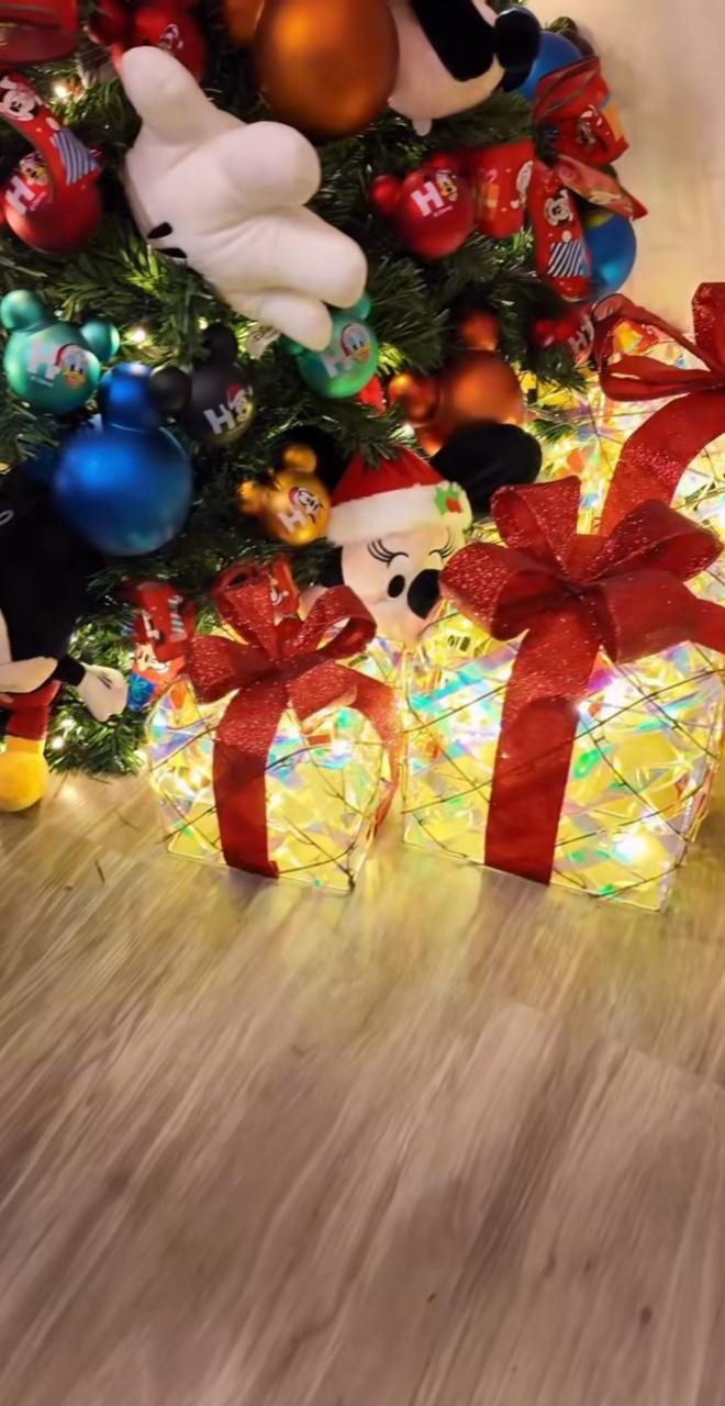Christmas decoration at Larissa Manoela and André Luiz Frambach — Photo: Reproduction/Instagram