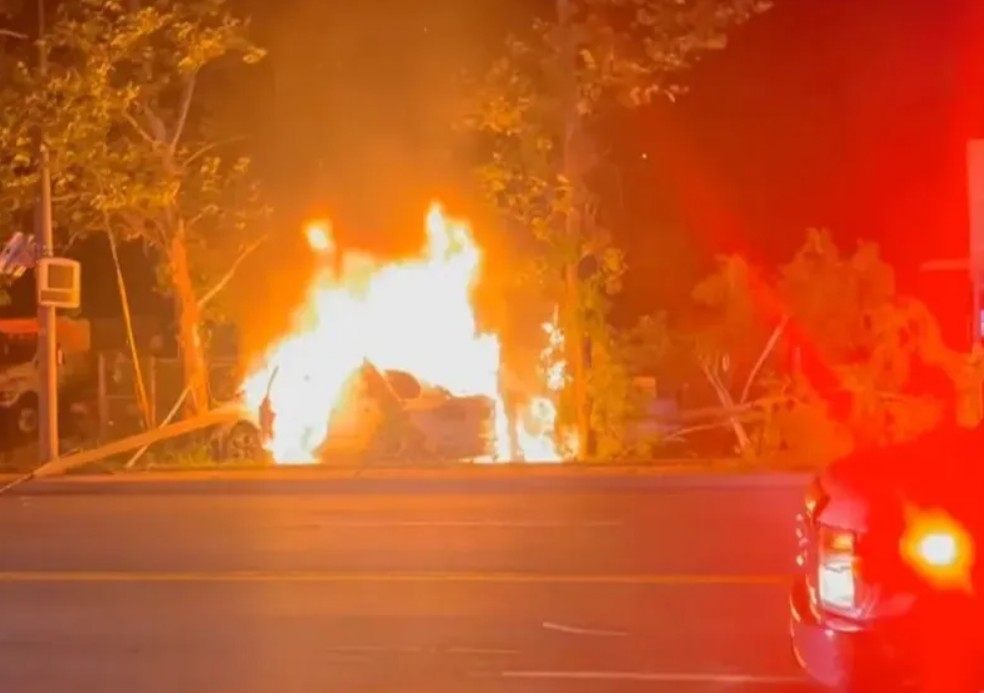 Atleta de 20 anos resgatou motorista instantes antes de explosão; ação foi registrada em vídeo e elogiada pelo Exército dos EUA — Foto: Instagram / Larry Pickett, Sr.