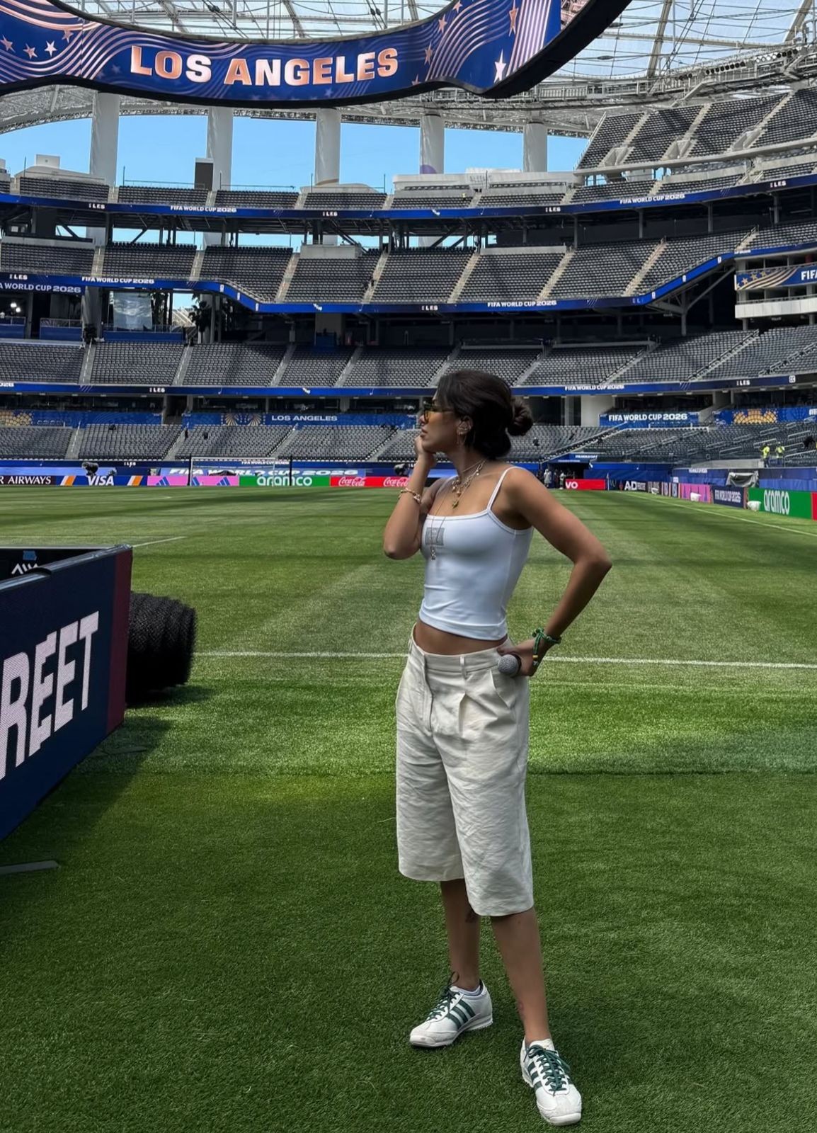 Jogos dos outros anfitriões, show de Anitta e último treino 