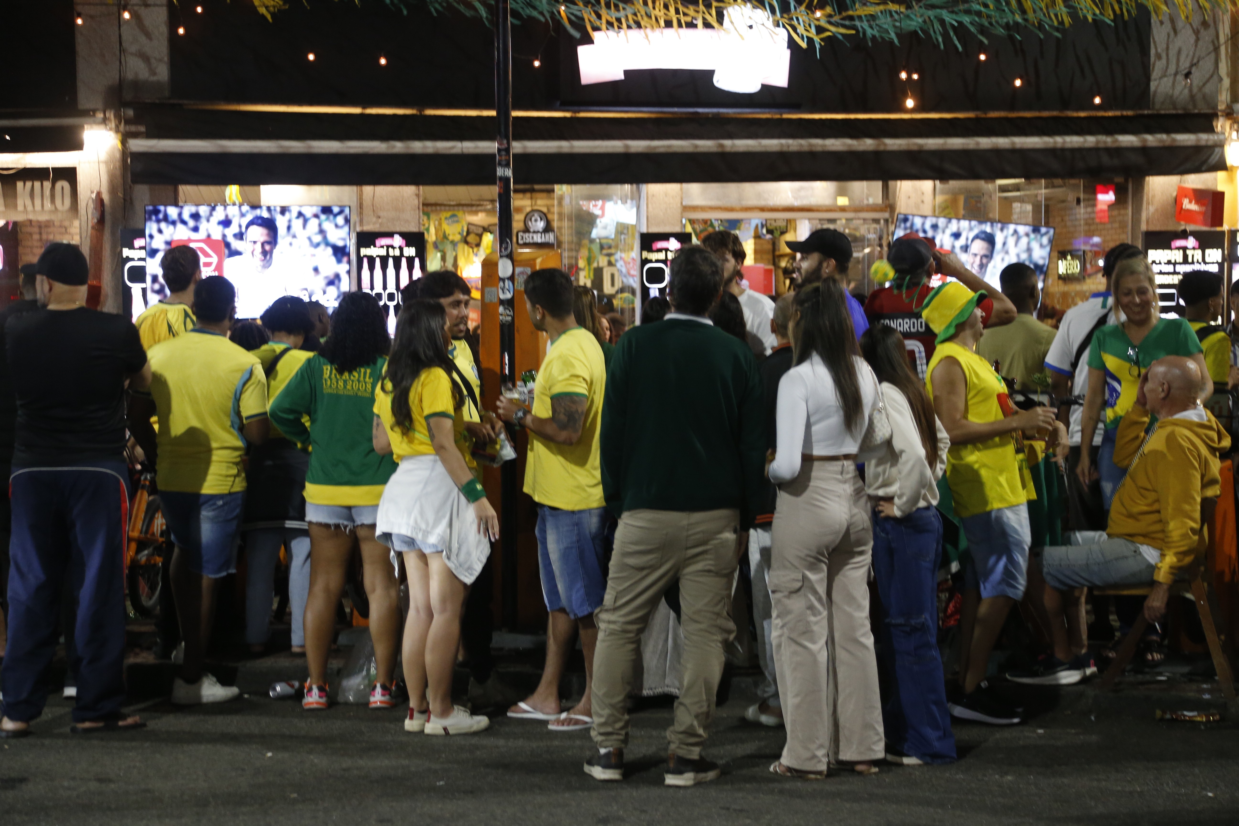 Copa do Mundo impulsiona bares e restaurantes no Brasil