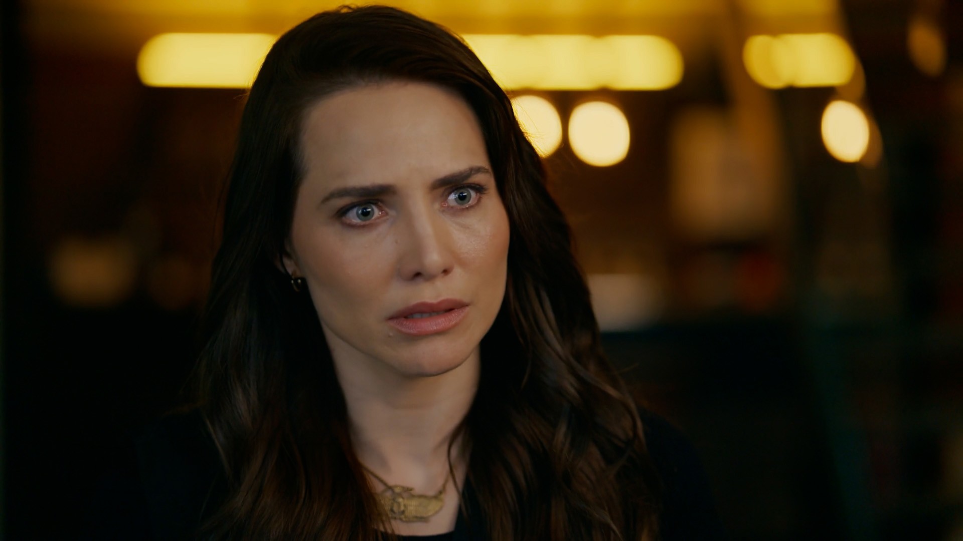 Adriana enfrenta dilema: continuar a vingança ou desistir?
