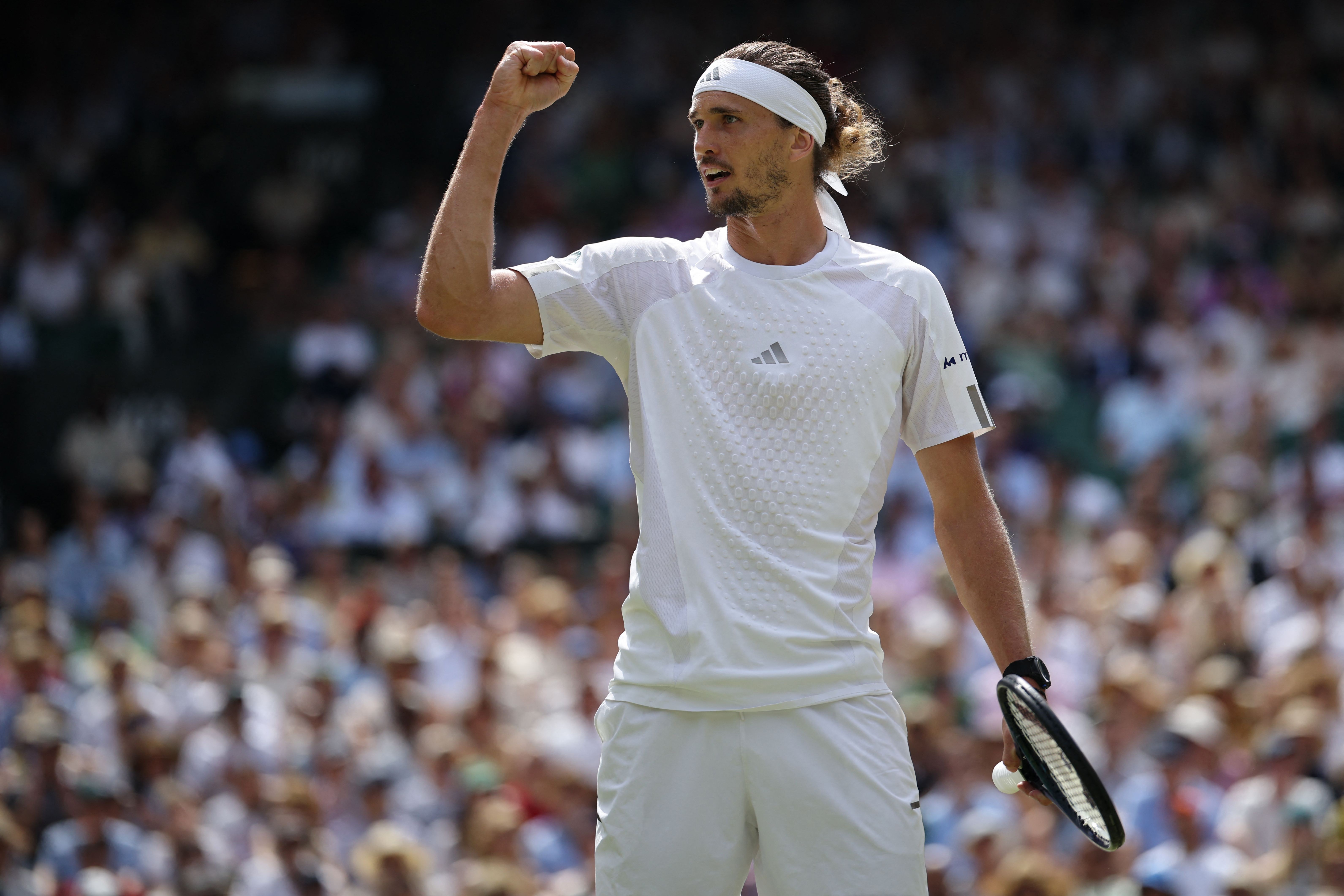 Após queda de Alcaraz em Xangai, Zverev garantirá o número 1 da ATP ao fim da temporada