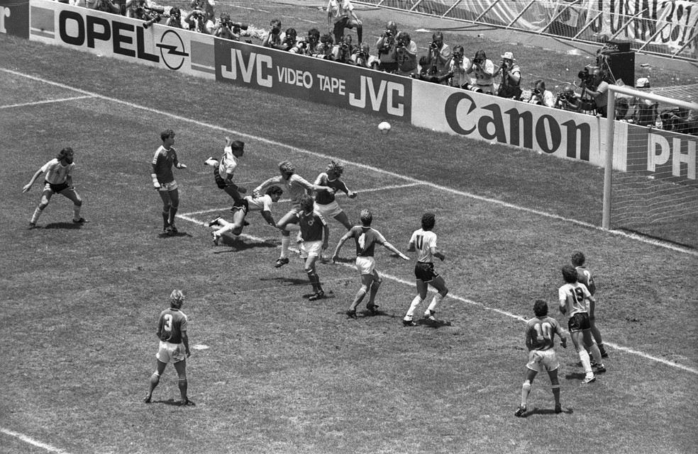 A Argentina venceu a Copa de 1986 contra a Alemanha — Foto: Luiz Pinto / Agência O Globo