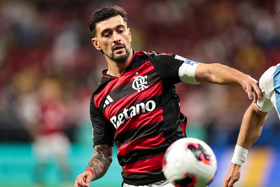 Arrascaeta deu a assist�ncia para o gol de Leo Pereira, do Flamengo, contra o Pyramids � Foto: Gilvan de Souza/Flamengo