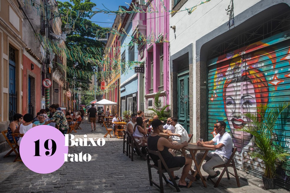 Rua Morais e Vale, na Glória — Foto: Ana Branco/Agência O Globo