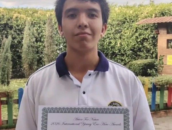 Colombiano de 14 anos cria projeto para que pessoas surdas possam ouvir o canto dos pássaros
