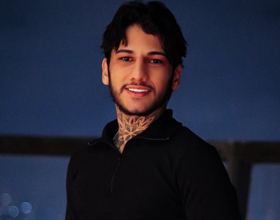 Byel, influenciador e especialista em estética digital, fala sobre a nova fase visual das redes sociais — Foto: Reprodução Instagram