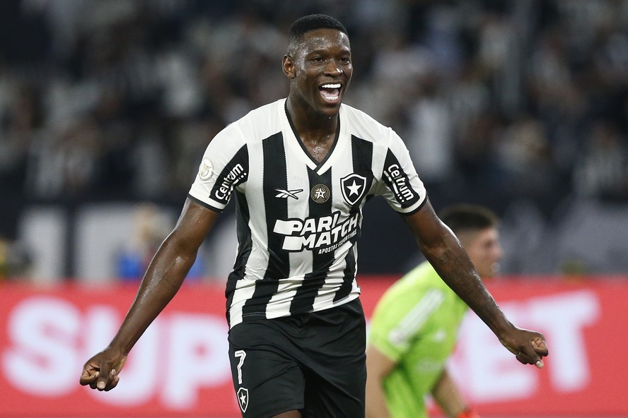 Botafogo não quis nem escutar oferta da Fiorentina por Luiz Henrique
