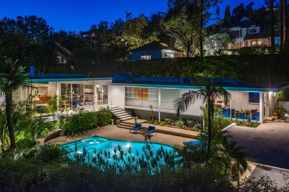 A casa de Pitt em Los Feliz foi assaltada em 25 de junho — Foto: MEGA