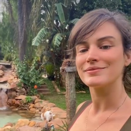 Bianca Bin mora com Sergio Guizé em chácara no interior de SP — Foto: Reprodução Instagram