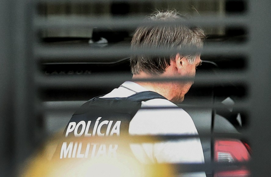 Datafolha: 59% defendem prisão domiciliar para Bolsonaro enquanto 37%  querem que ele volte para presídio