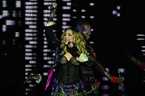 Madonna durante show em Copacabana