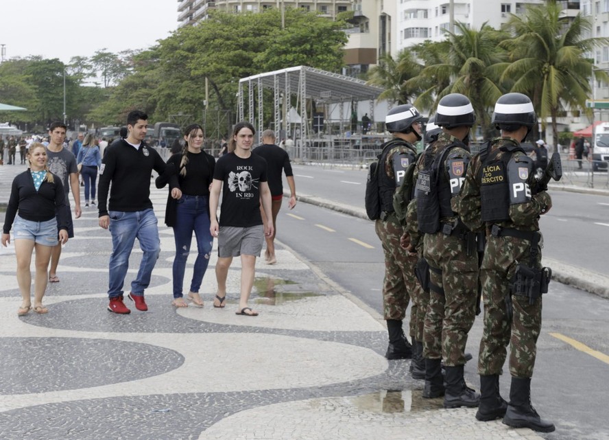 Estacionamento e esquema de trânsito para Vasco x Flamengo - Fim