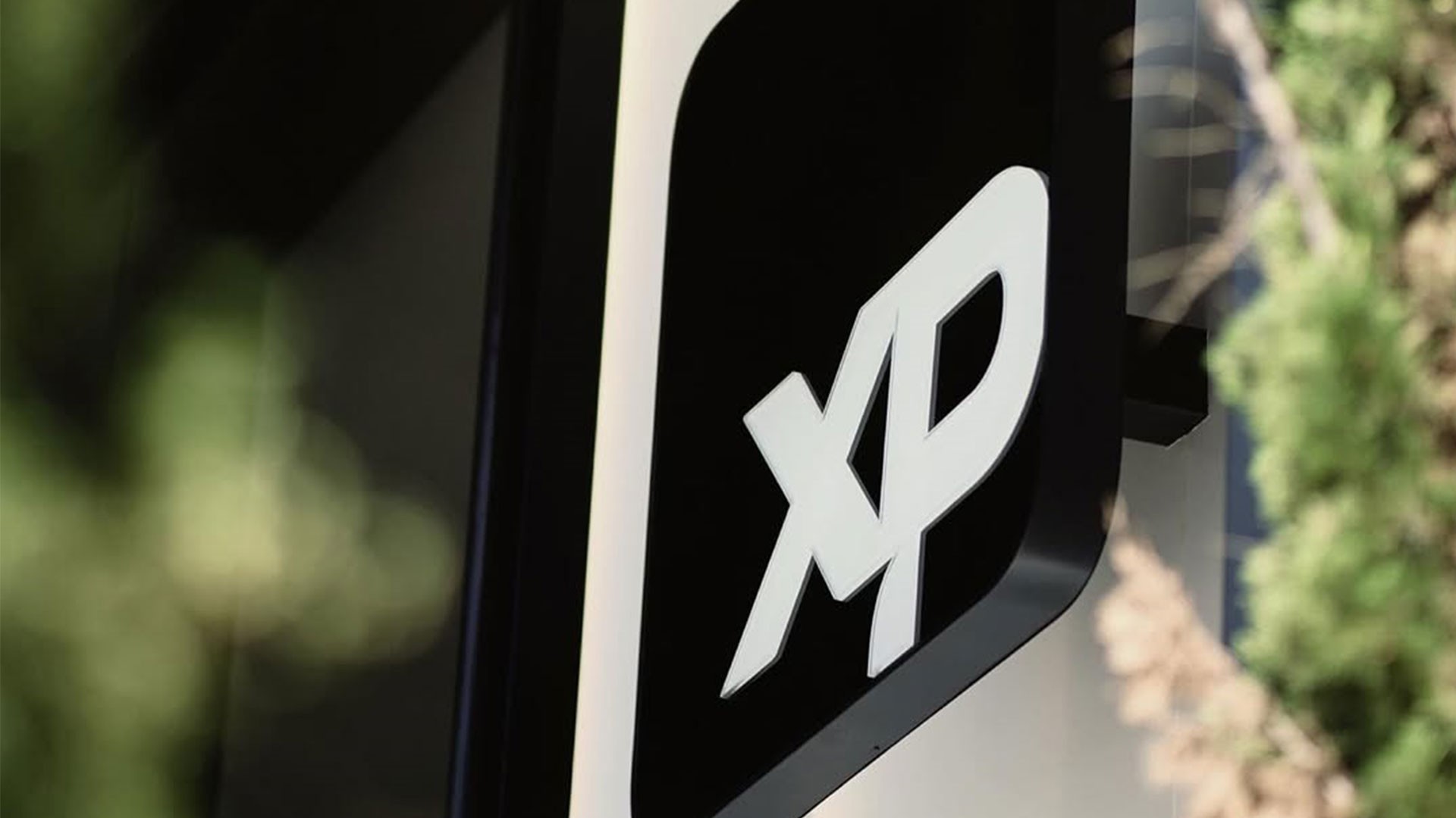 XP e Benchimol pagam R$ 1,5 milhão para encerrar processo na CVM e ressarcem investidora lesada por ex-assessor