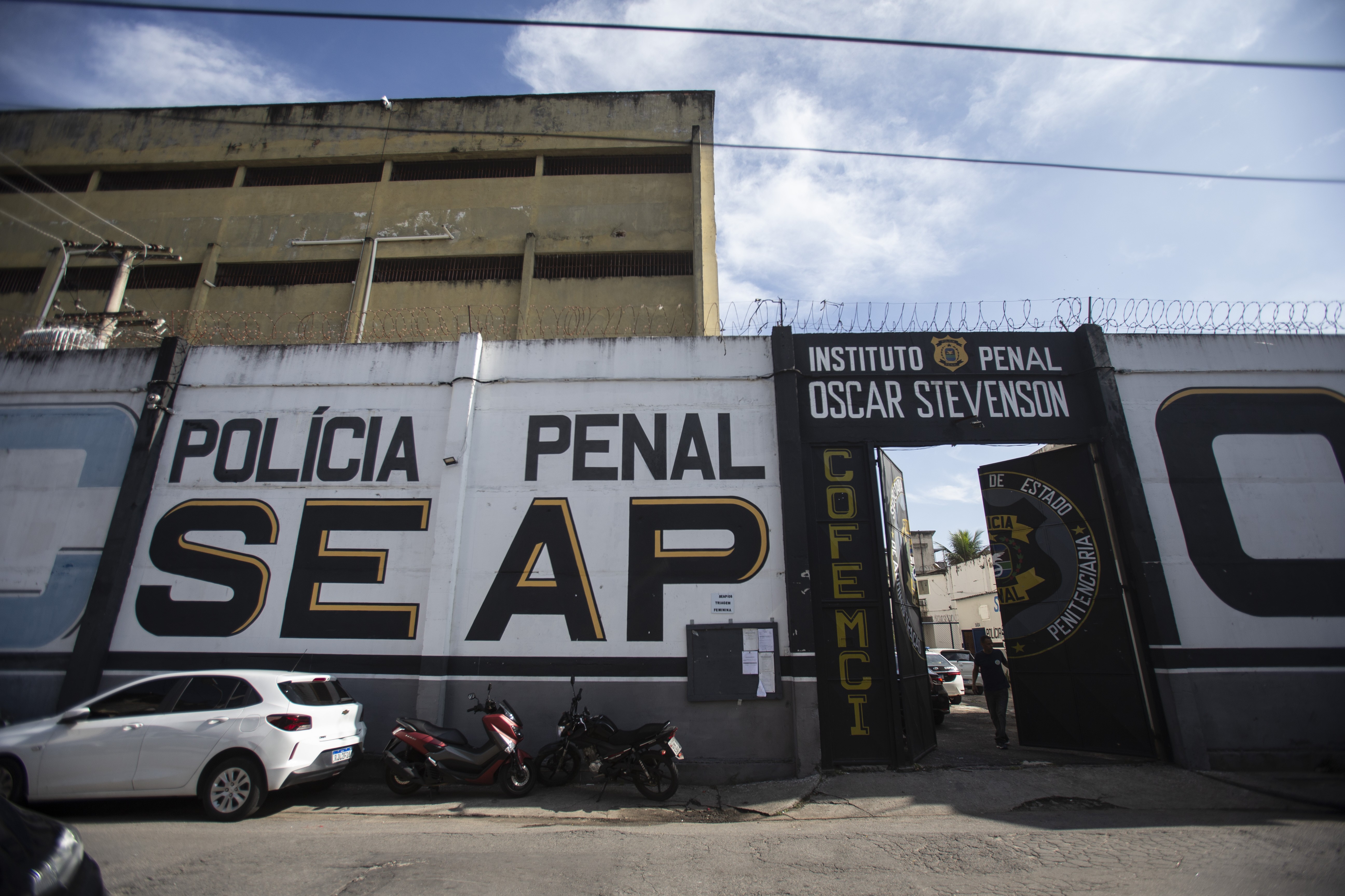 Diretora de presídio na Zona Norte do Rio é presa e afastada por desviar alimentos da cadeia - Foto
