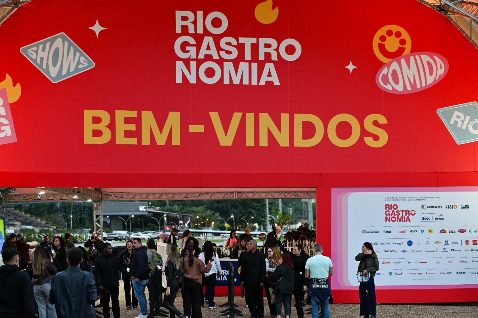 Rio Gastronomia 2026: com portões abertos, festival recebe primeiros visitantes na noite de estreia