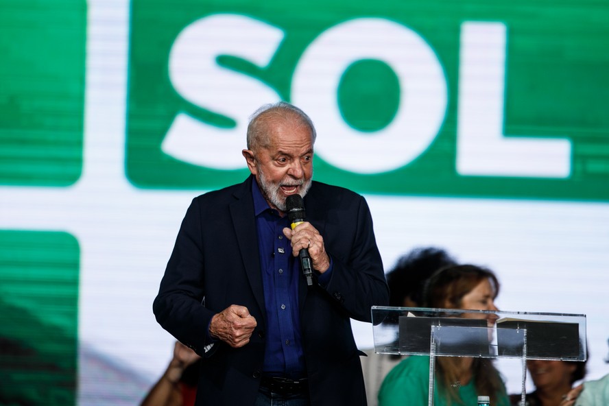 Lula no Lançamento da Pedra Fundamental do campus Sol Nascente do IFB