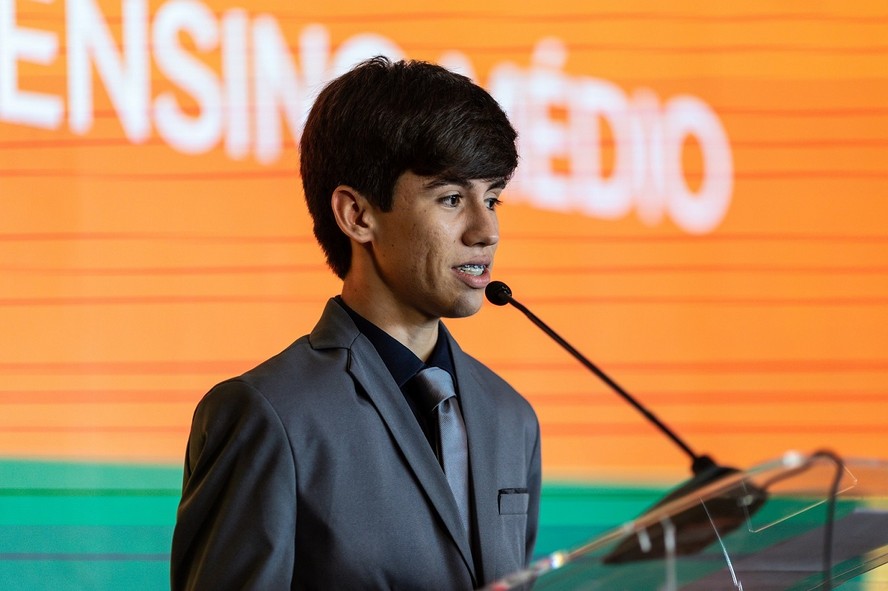 Histórias do avô inspiraram vencedor do Prêmio Jovem Cientista 2025 no ...