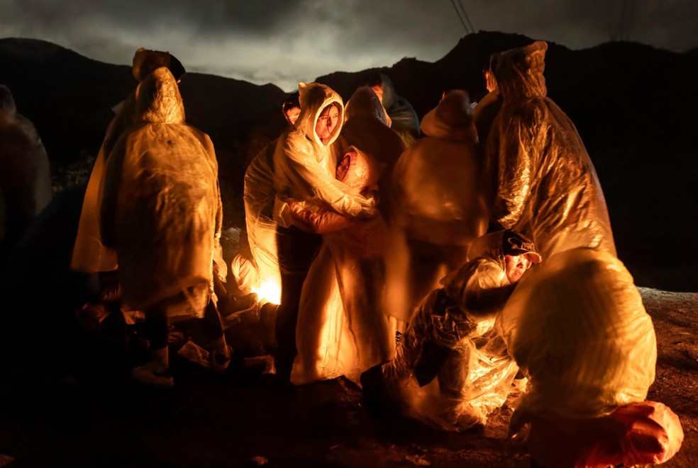 'Night crossing' ficou em segundo lugar no World Press Photo 2025 — Foto: World Press Photo
