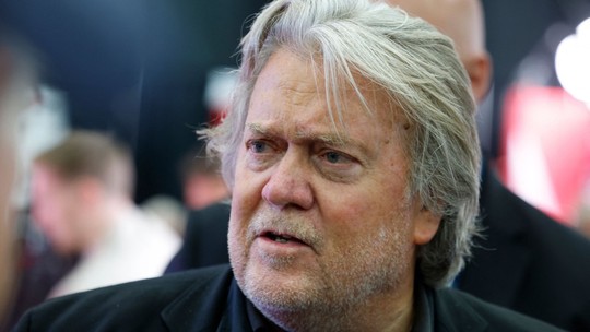 Condenado por desacato, Steve Bannon pede à Suprema Corte dos EUA que adie sua pena de prisão