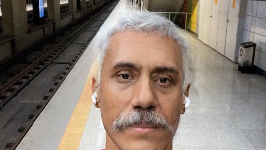 Assalto, mau cheiro e teto baixo: usuário passeia por estações do metrô no Rio e faz avaliações inusitadas