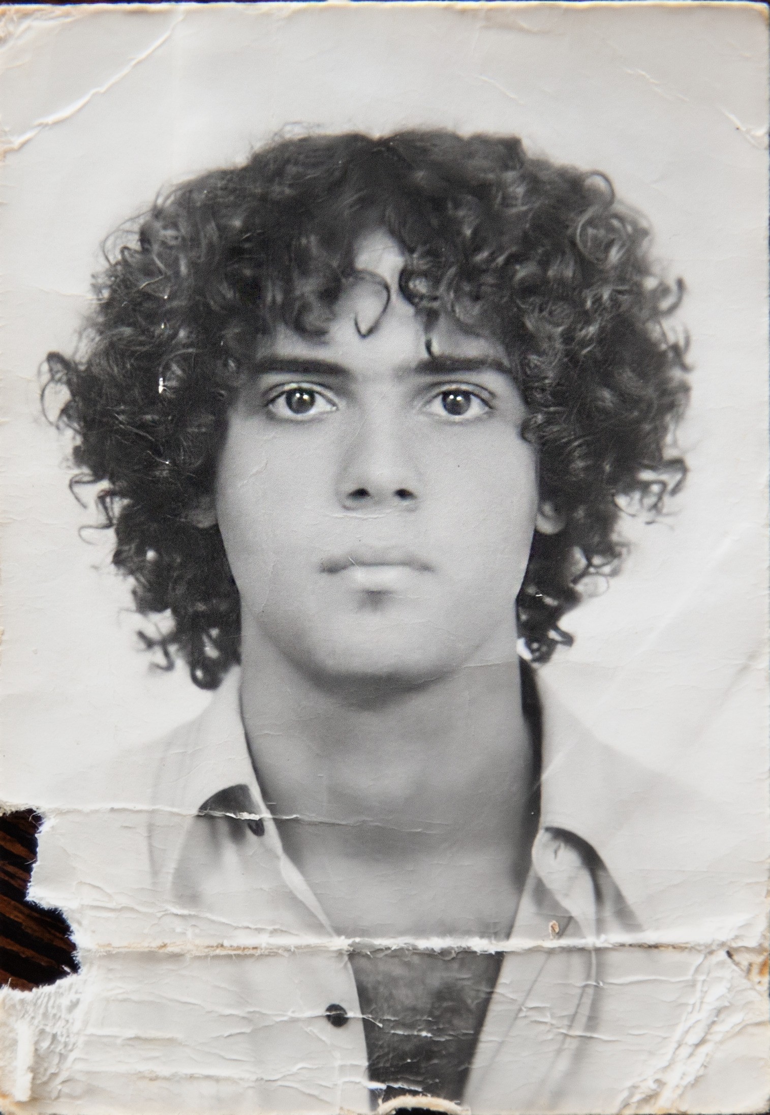 Cazuza, aos 20 anos, em imagem de seu passaporte — Foto: Reprodução/Acervo Lucinha Araujo