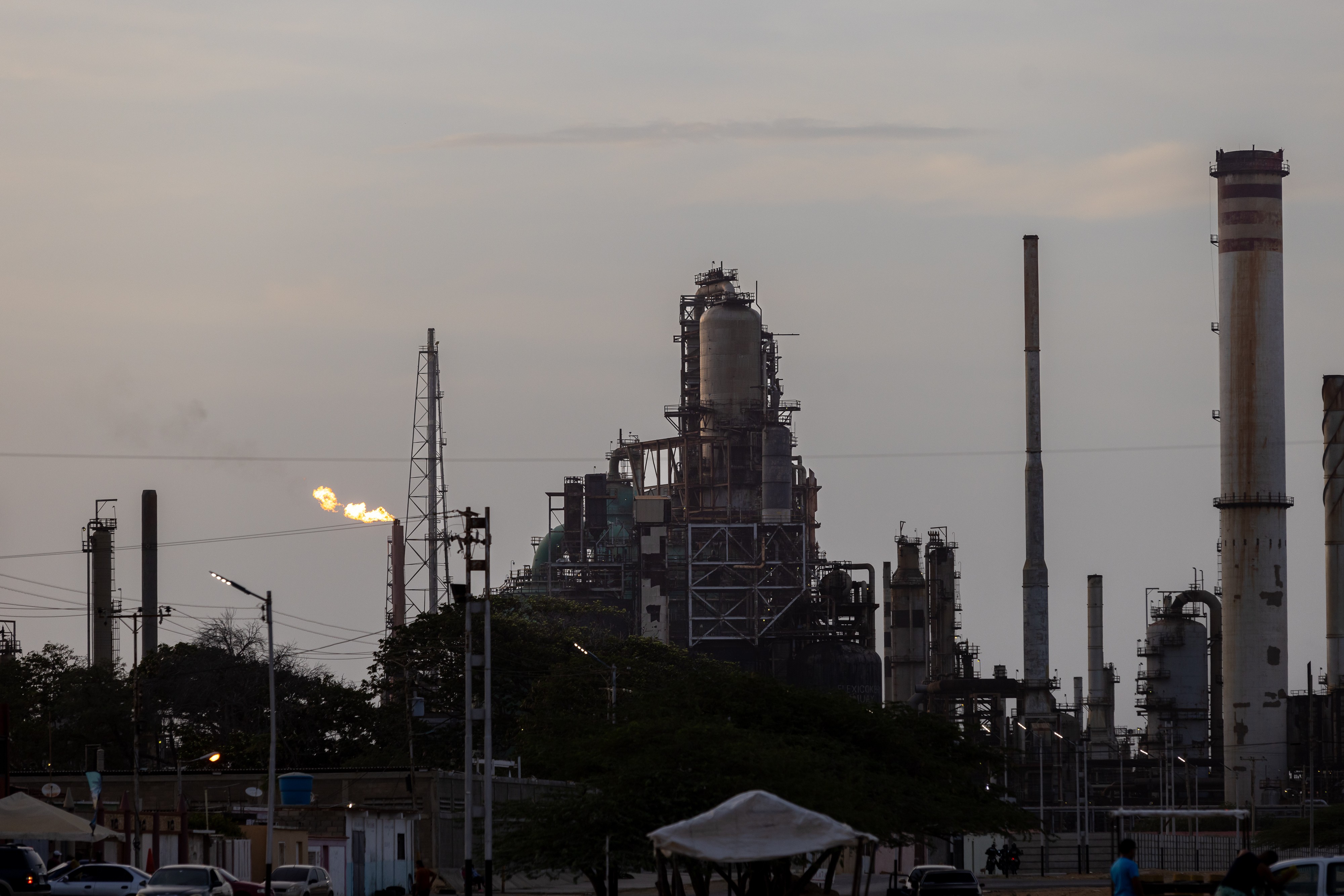 Após missão brasileira na Venezuela, Itamaraty fala em oportunidades em exploração de petróleo no país