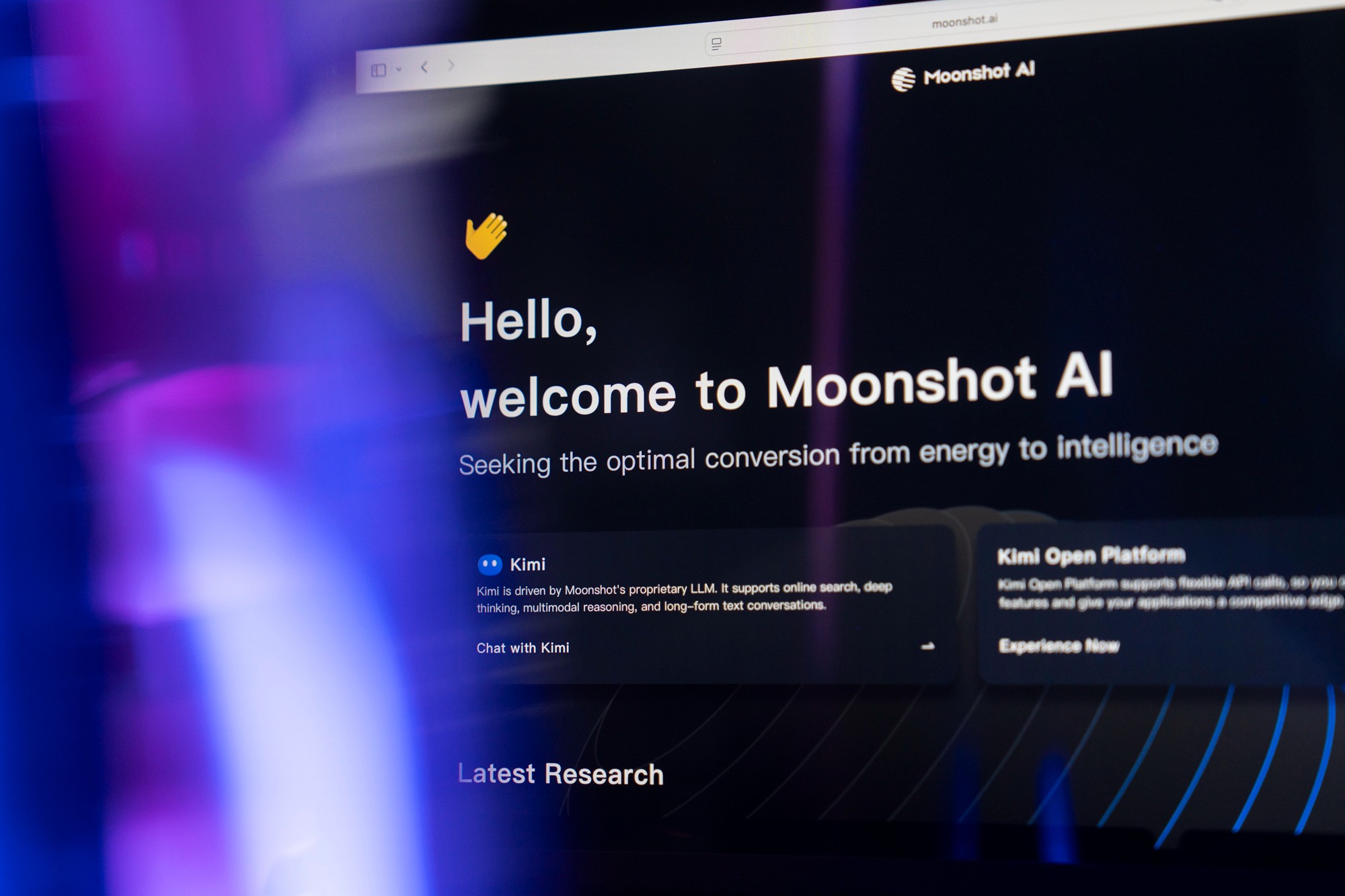 Moonshot planeja IPO em seis meses em Hong Kong após avanço da IA chinesa