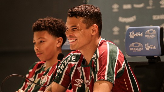 Thiago Silva fala sobre retorno ao Fluminense e diz que começa a treinar na próxima semana: 'Não vim para passear'