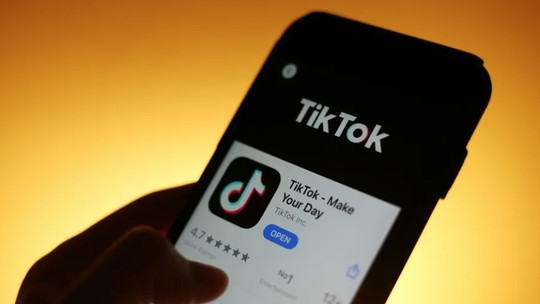 Governo holandês pede acesso a dados do TikTok para analisar algoritmo da plataforma